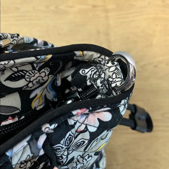 Vera Bradley Purse - Picture 4 of 5
